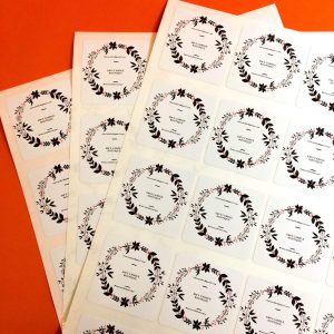 

STICKER LABEL UKURAN 5x5cm SUDAH DI CUTTING