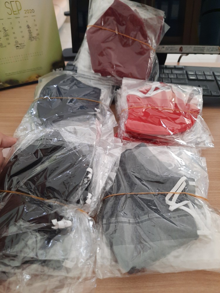 Masker Kain Lapis Ganda Nyaman Murah!!