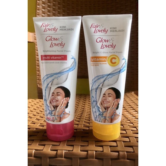 Fair and Lovely / glow and lovely facial foam 100gr