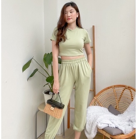 Baju Setelan Wanita Kekinian One set Korea Premium Setelan Joger Wanita Fit S - XL