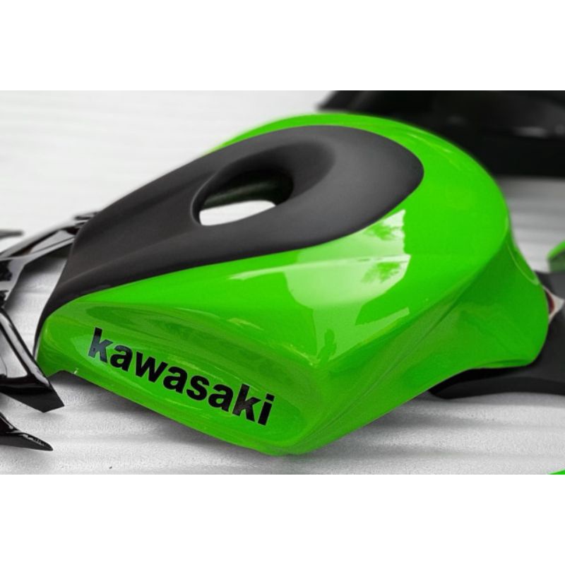 kondom tangki ninja 250 karbu