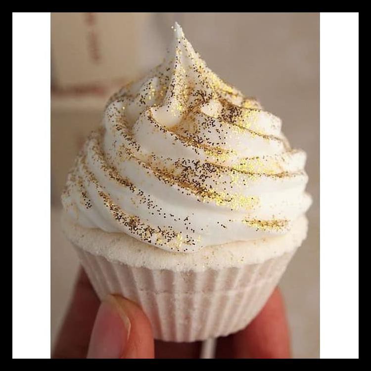 

10G Gold Shine Glitter Sprinkles Sanding Sugar Gula Sparkling Cake Bermutu