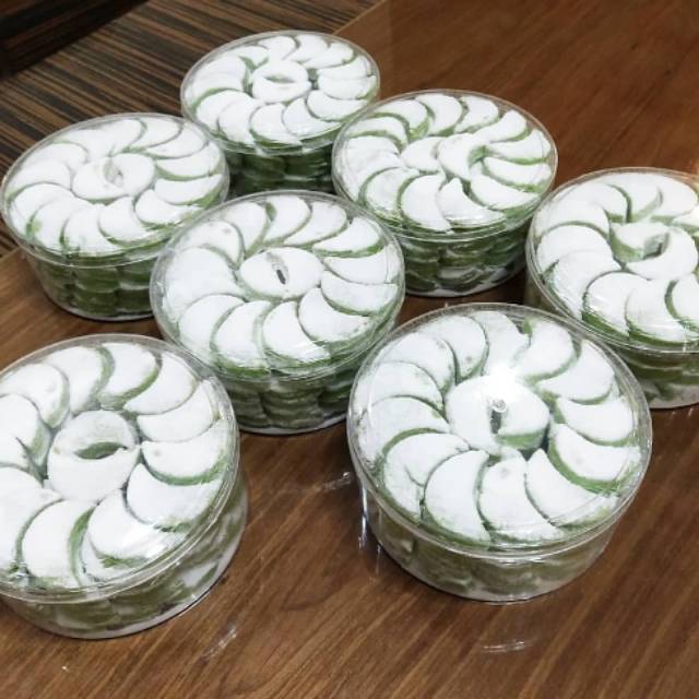 

Putri salju pandan 650gr per toples