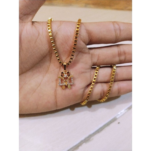 Kalung Liontin Dewasa 1Set Warna Emas