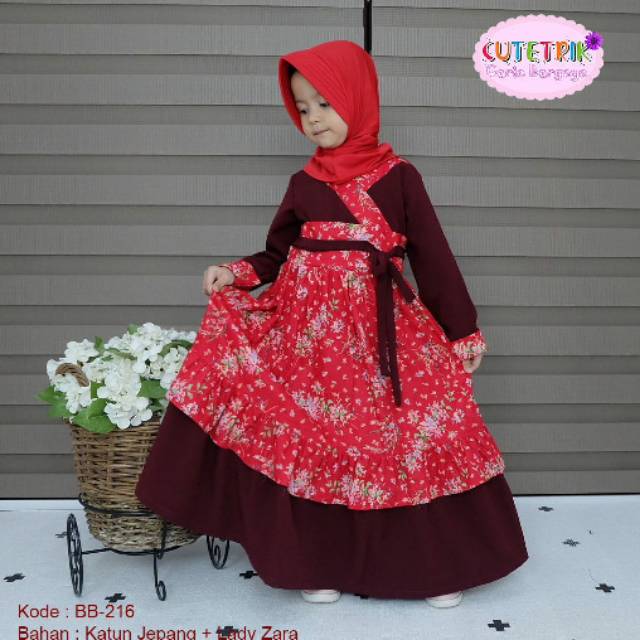 Gamis merah
