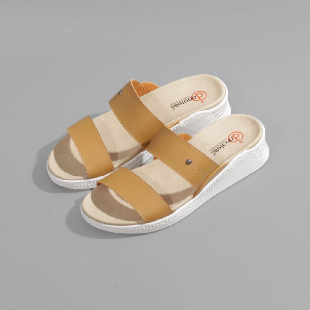

Donatello KS614102 Sandal Wanita