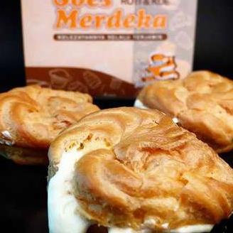 

IYV SOES MERDEKA ORIGINAL CREAM ECLAIR Vruitten RHUM OREO CAPPUCINO COKLAT MARBLE BANDUNG BEST SELLE