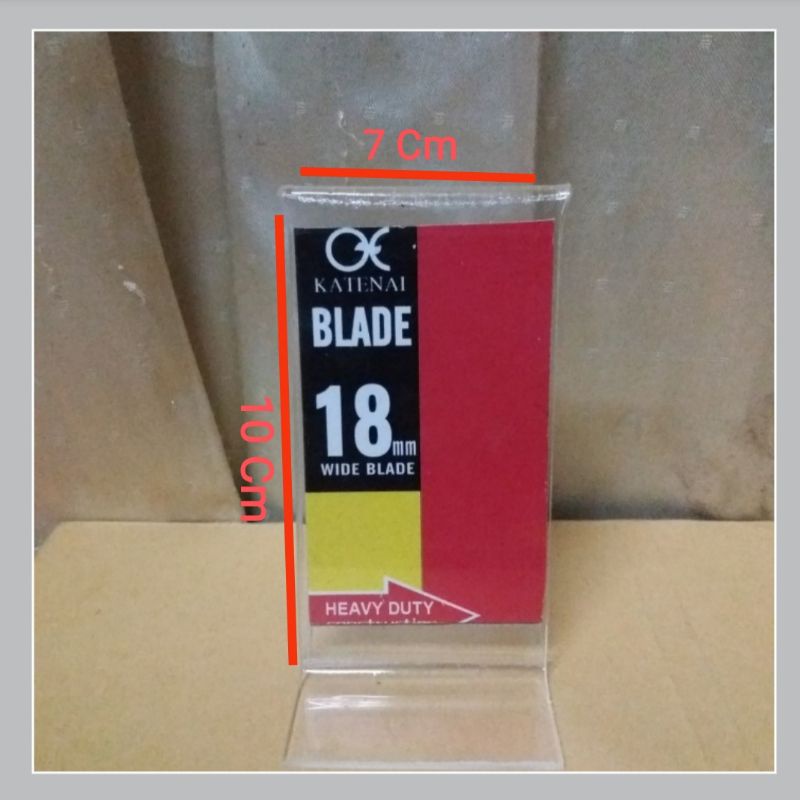 

akrilik no meja ukuran 10x7cm