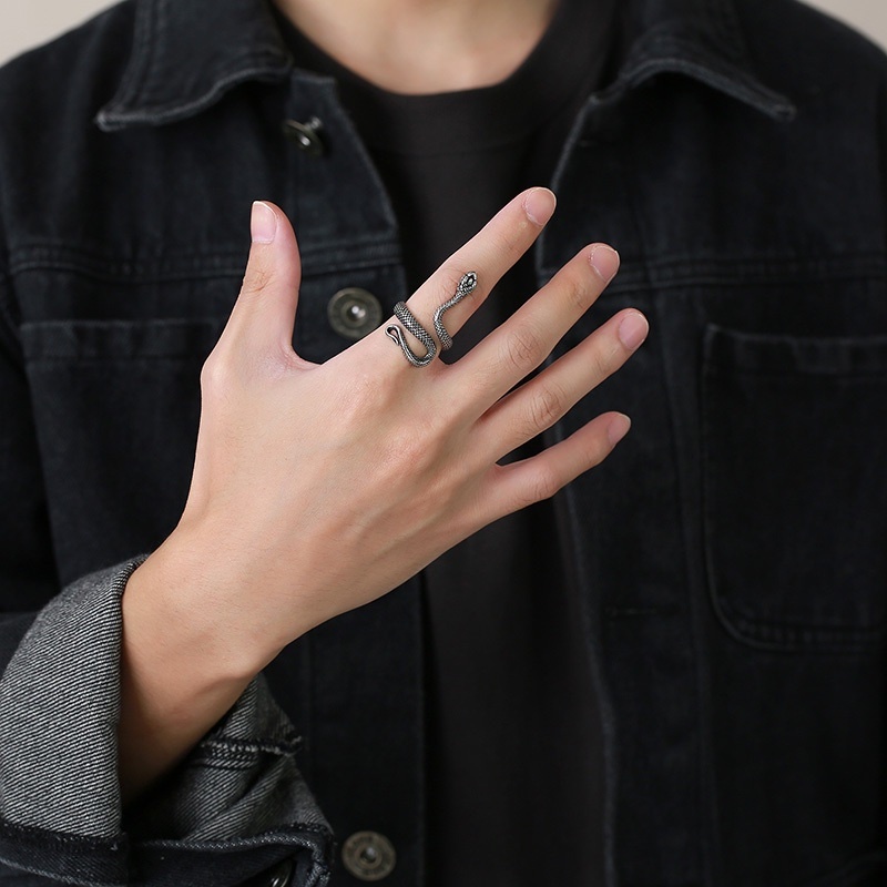 Cincin ular slytherin pria wanita unisex adjustable dapat disesuaikan detail bagus bahan alloy warna silver gun black keren