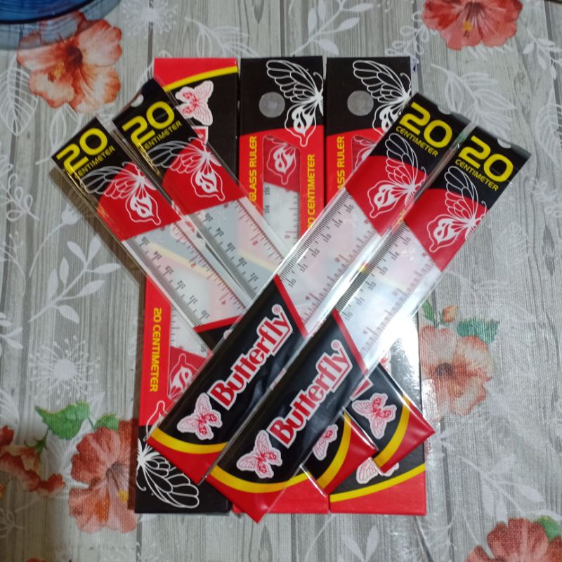 

Penggaris Plastik 20cm Butterfly / Ruler 20 cm
