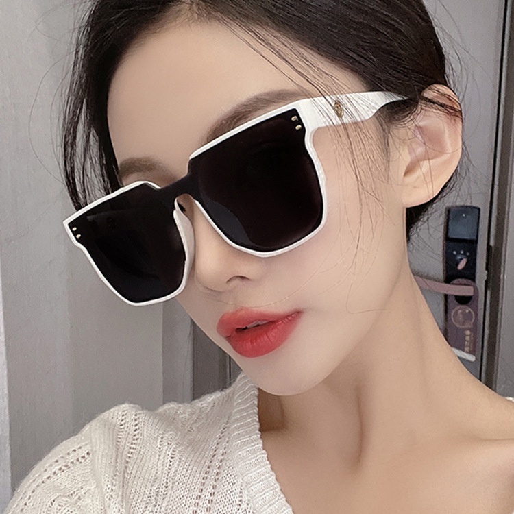 Kacamata Hitam Pelindung UV Lensa One Piece Gaya Korea Untuk Pria Dan Wanita