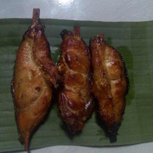 

Ikan manyung asap
