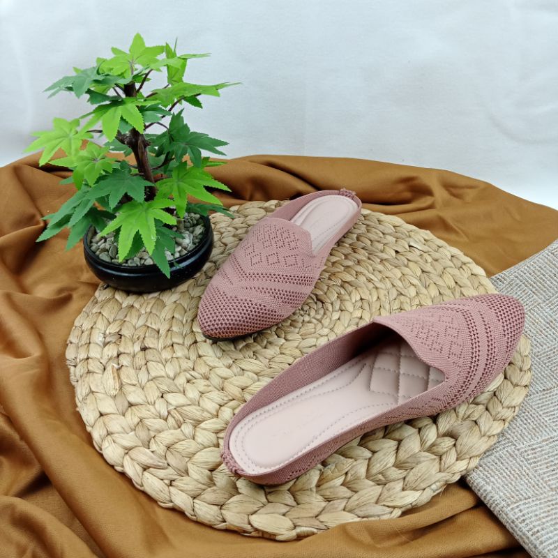 Sandal Flat Wanita , Sandal Mules JEA 90