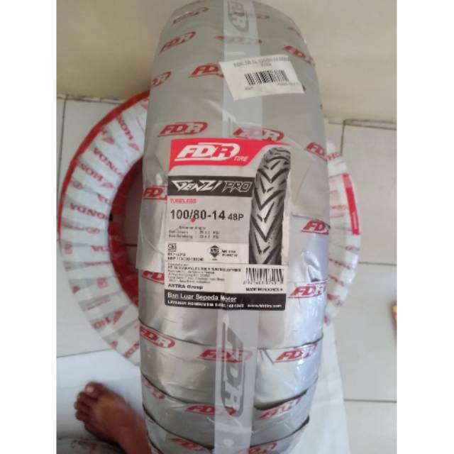 Ban tubles matic FDR GENZI/PRO uk.100/80.14.FREE PENTIL untuk ban belakang semua motor matic