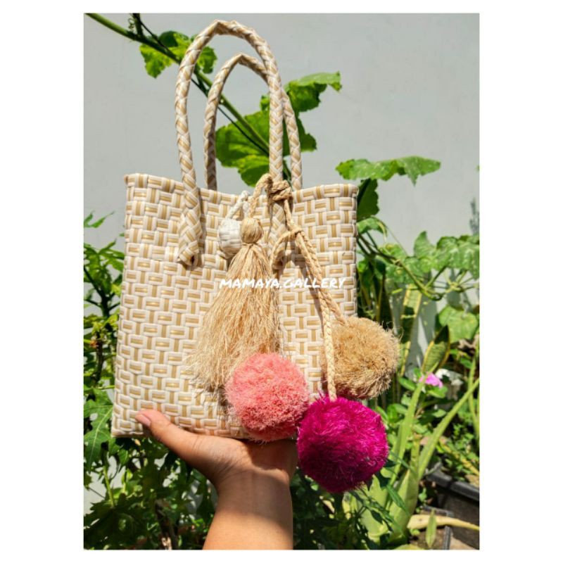 Hiasan Gantungan Tas Pompom/Pompom Gantungan Tas Jali