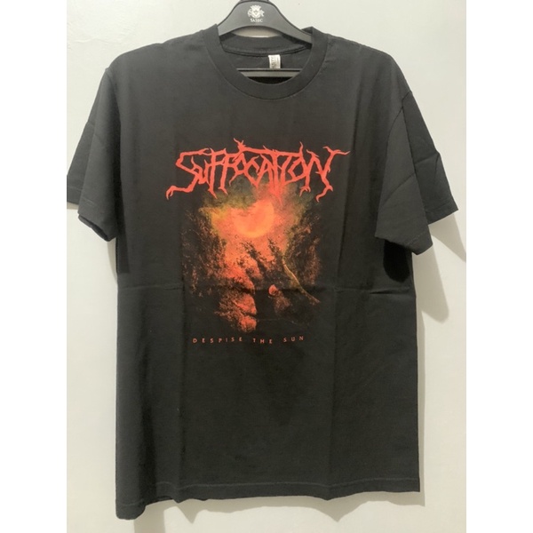 tshirt suffocation
