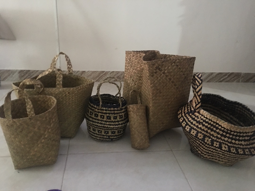 Jumbo Sale  Purun (natural & Batik)