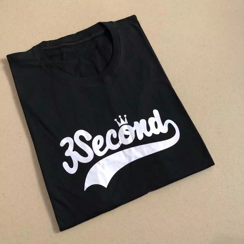 Kaos Pria Atasan Distro T-Shirt Kaos 3Second Hitam