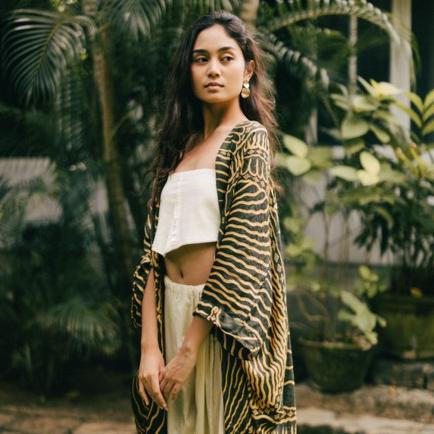 Kirana Outer Batik/Luaran Baju Panjang Wanita/Kaftan Modern 39