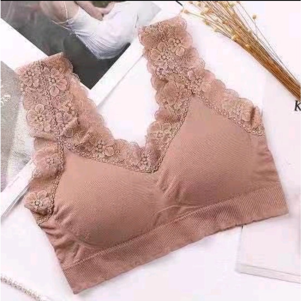 V Neck BH Bra Bralette Renda Halus Tanpa Kawat Dengan Busa Pad