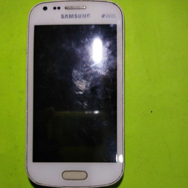 samsung gt-s7562