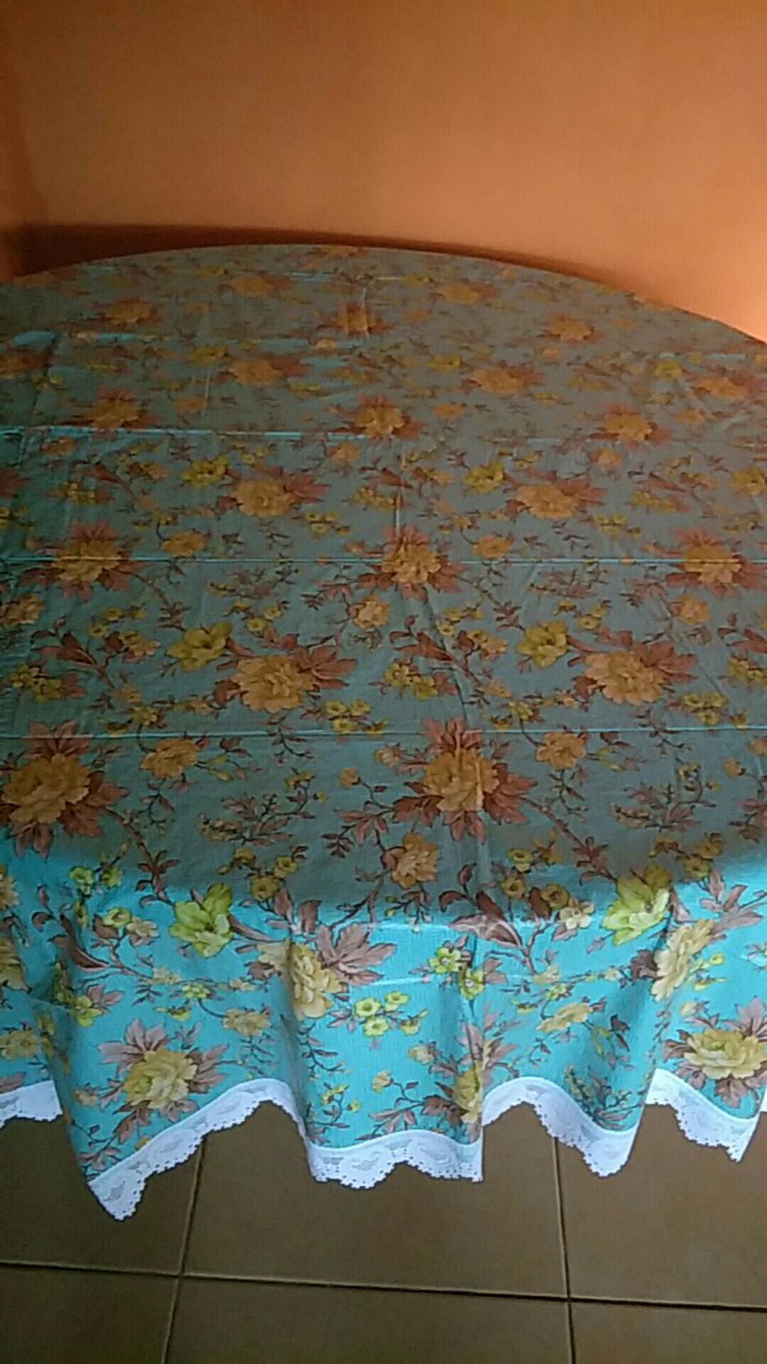 Taplak Meja Makan Bulat 6–8 Kursi Waterfroof Plastik