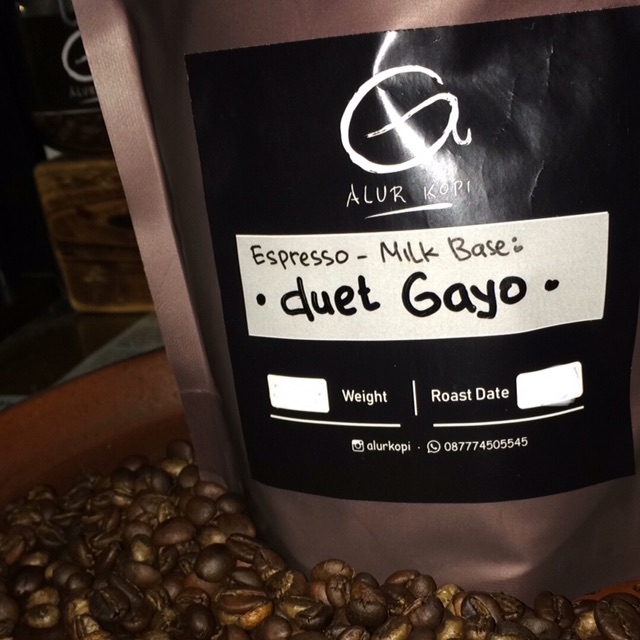 

Biji kopi / Bubuk ALUR KOPI - Espresso Base DUET GAYO