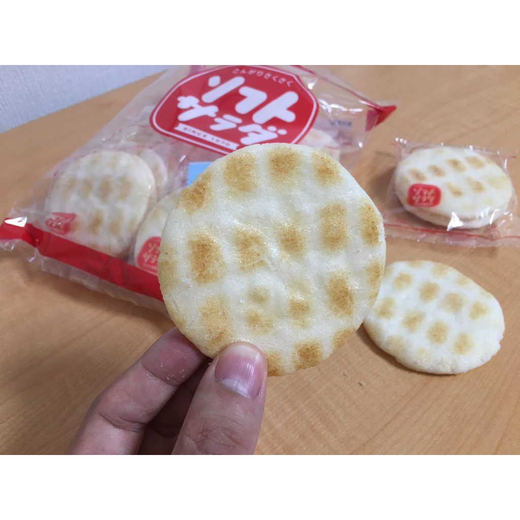 KAMEDA SEIKA Soft Salad Rice Crackers 139.6 g / Krekers Beras / snack Jepang Japan