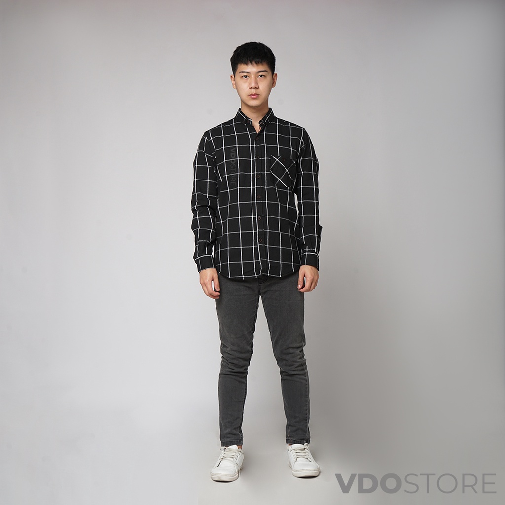 KEMEJA FLANEL PRIA 06 BLACK AND WHITE CASUAL - M L XL - KEMEJA LENGAN PANJANG VDOSTORE DEWASA BAJU FLANNEL TANGAN PANJANG HITAM NAVY ABU MOTIF KEMEJA COWOK MURAH DEWASA SANTAI TEBAL KUALITAS IMPORT BAJU CATUR PANEL FANEL