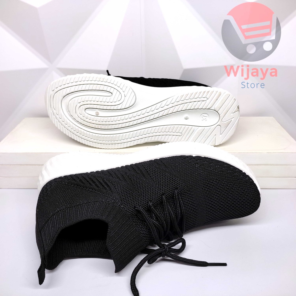 Sepatu Sneakers Rajut Hitam Wanita 37-40 RAFA FLY Import Elegansi Rajut untuk Gaya Kasual yang Mewah