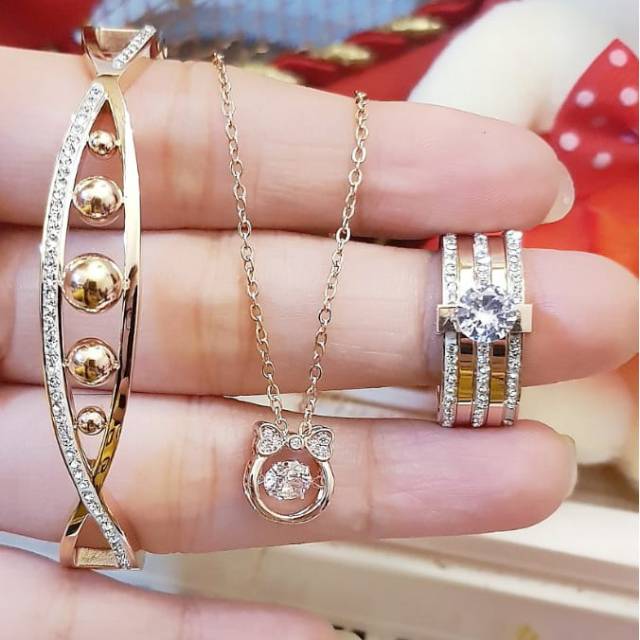 Titanium set perhiasan 2214k