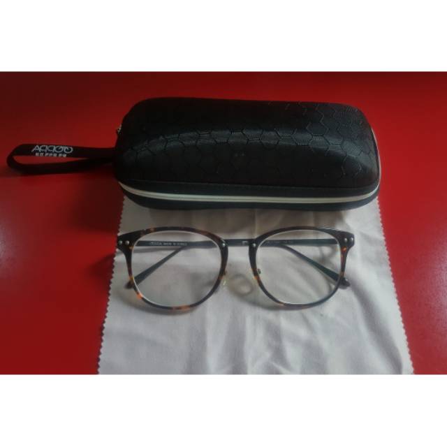 (SOLD) Preloved kacamata Ooppa