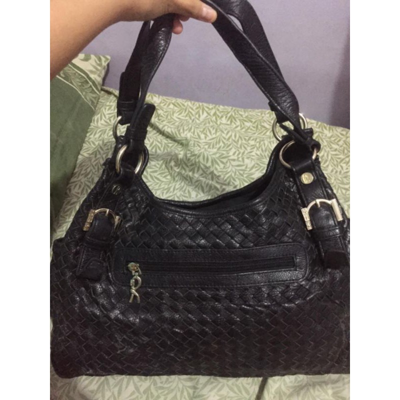 PRELOVED TAS ROBERTA