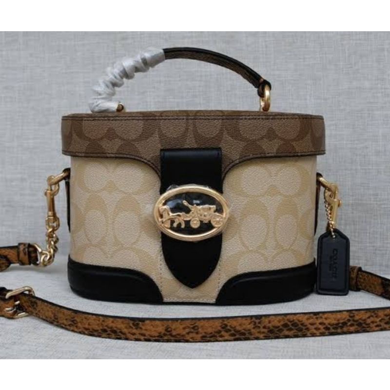 PRELOVED COACH COSMETIC BAG LIKE NEW