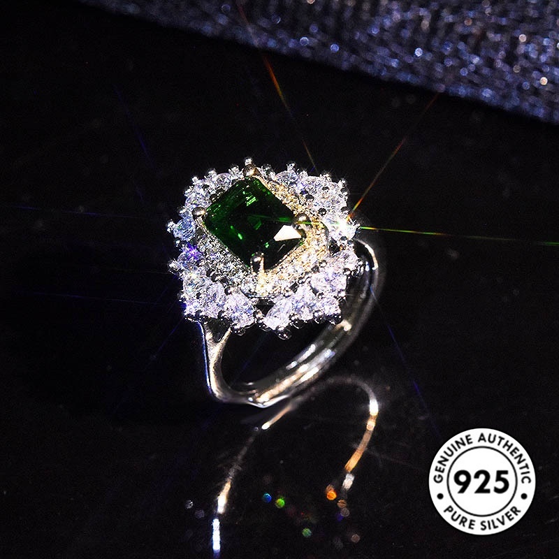 Cincin Sterling Silver 925 Model Terbuka Dengan Emerald Mewah Untuk Wanita