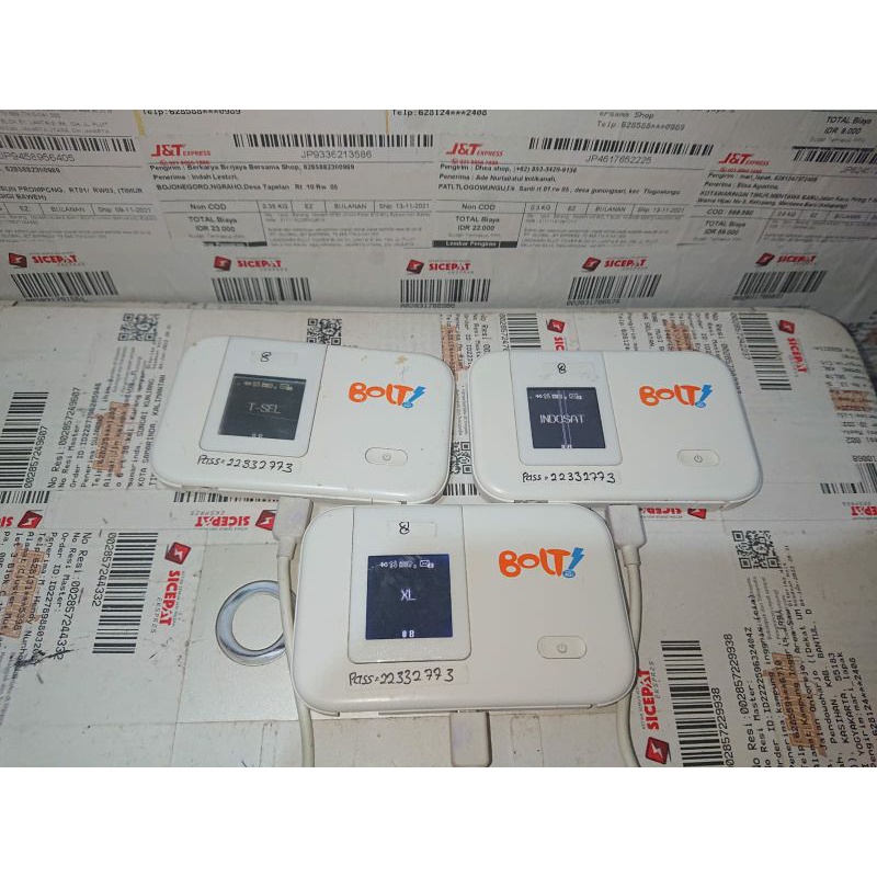 Modem Mifi Bolt Slim1 Unlock Alloprator 4G LTE (B8/900) Bypas Battery Minus LCD Kurang Mulus