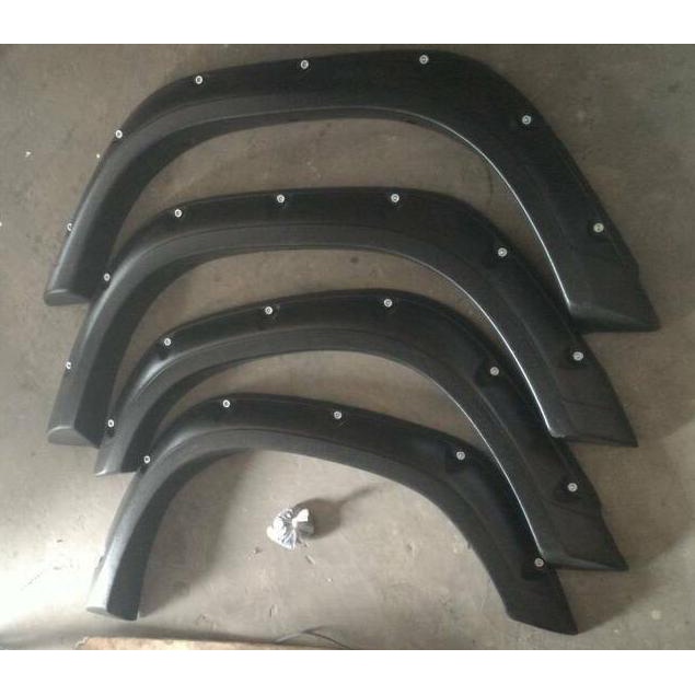 Over Fender Kotak Jimny Katana Karet