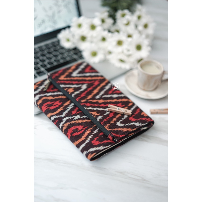 

NOTEBOOK A5 + POCKET / Buku Diary / Planner /Buku Agenda / Buku Catatan / Buku Journal - RESPATI ABRA