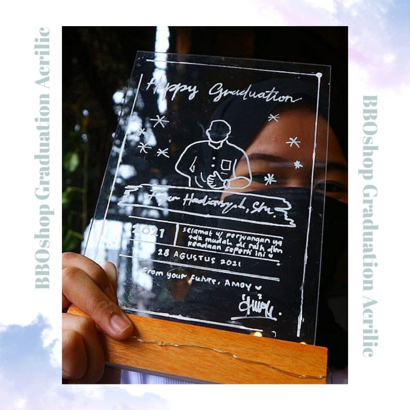 

acrilic gift hadiah akrilik hadiah wisuda ulang tahun buket uang snack bboshop