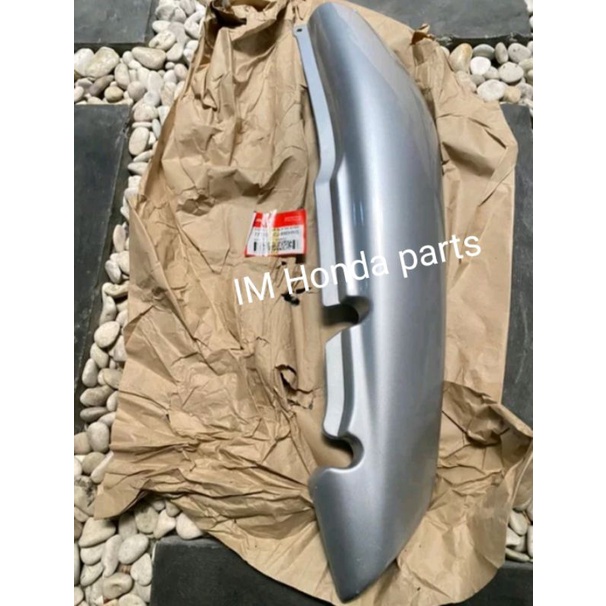 cover body belakang kanan Honda Tiger lama 2000 silver original