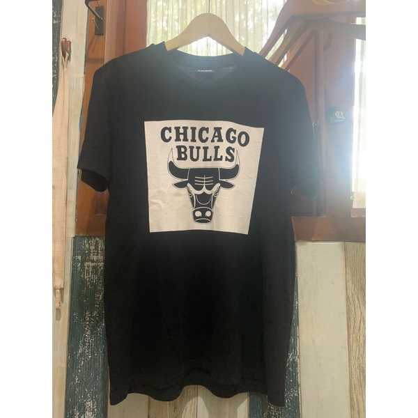 kaos nba banteng warna hitam