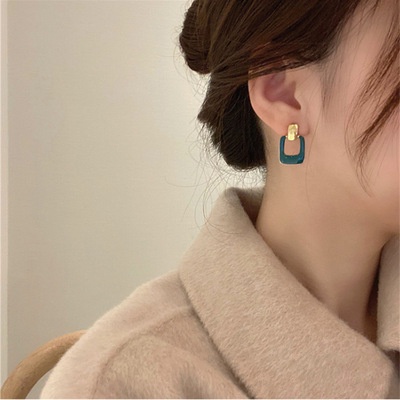Anting Tusuk Bentuk Kotak Bahan Lapis Silver 925 Untuk Wanit