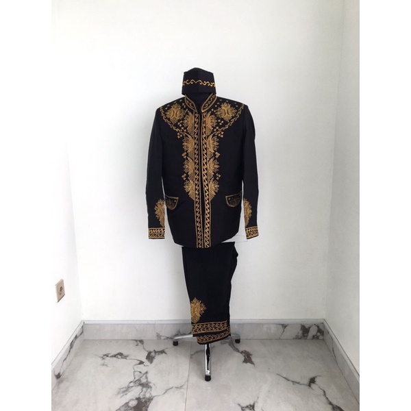 Baju Aceh/baju pengantin pria aceh