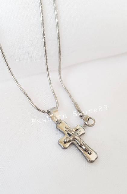 Kalung fashion import titanium Salib jesus titanium white Antikarat ST02 bestquality