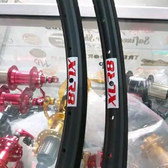 Unik RIMS XLR8 20 X 1.3/8 ETRTO 451 22 INCH 36H DOUBLE WALL ALLOY Limited