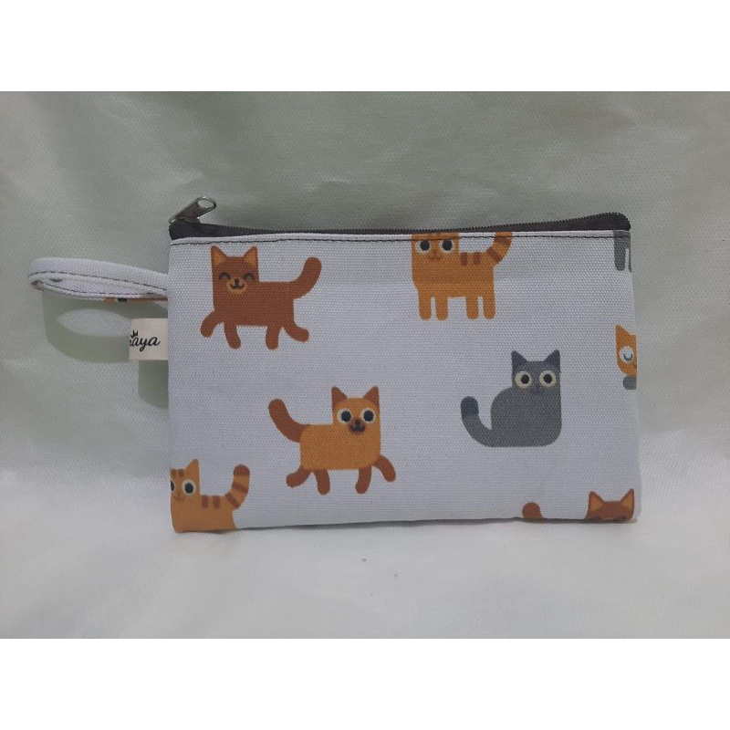 

pouch/tempat pensil