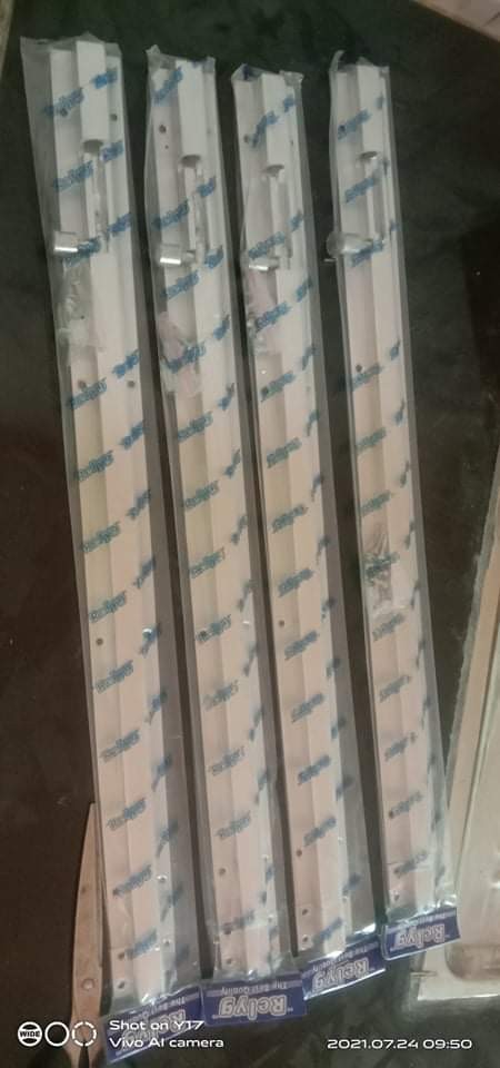 Slot Pintu/ Engsel Pintu/ Kunci Pintu 18 Inch