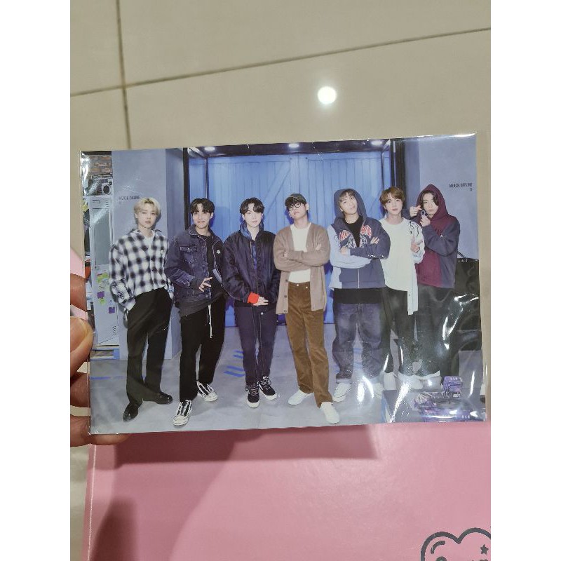 Postcard Pop Up Store BTS
