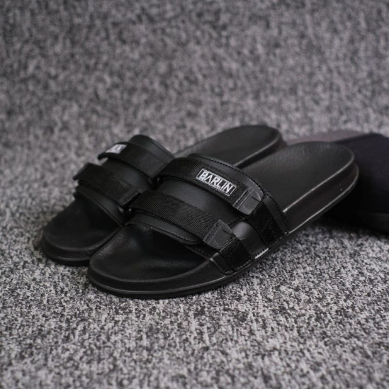 Estunice Sandal Slop Pria Slip On 001  Hitam