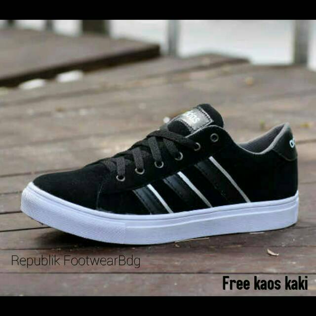 Adidas Derby /adidas Neo /sepatu adidas casual /adidas Derby Go /sepatu Casual/sepatu sekolah pria